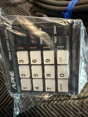 8305 Alpine Key Pad 8305 Alpine Key Pad
