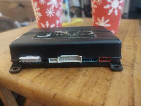 088490ntw11 Viper 088490ntw11/ 0009987 5x04 Clifford Avital Alarm Remote Start Brain / Module Only