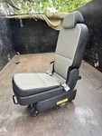 Oem 2015-2021 Kia Sedona 2ND Second Row Middle Jump Seat Beige Black Removable. Fixed Price $200.00.