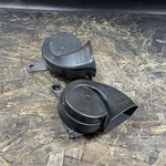 06-13 Lexus GSE20L IS350 IS250 High & Low Tone Note Horn Pitch Signal Set Oem. Fixed Price $38.99.