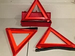 Warning Triangle Flare Kit Lamp Co KD610 4645 Set Of 3 Heavy Box. Fixed Price $24.99.