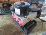 Anti-lock Brake Part Assembly Fits 02-05 Freelander 114227. Fixed Price $78.87.