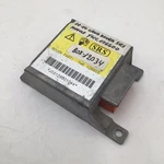 00-01-02-03-04 Land Rover Srs Module # YWC106600 Match Part (BOX-12034). Fixed Price $6.98.