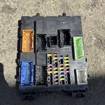 2016 Ford Focus *interior Fuse Box Relay Panel # F1DT-14A073-GF OEM/40. Fixed Price $89.00.