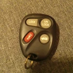 Keyless Remote Entry Fob GM/LEAR:10443537 Fcc ID:KOBLEAR1XT. Fixed Price $23.87.