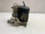 91-93 Volvo 240, 940, 740, 760, 780 Anti-lock Brake Pump Assembly-oem 545-50217. Fixed Price $77.40.