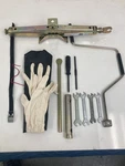 1989-1995 Volvo 940 944 Jack & Tool Kit Set Wench 1355190 Oem #4182M. Fixed Price $159.99.